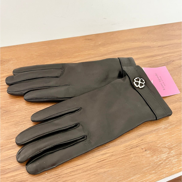 NWT Kate Spade Leather Flower Buckle Logo Gloves Black Women's Size M - Picture 5 of 7